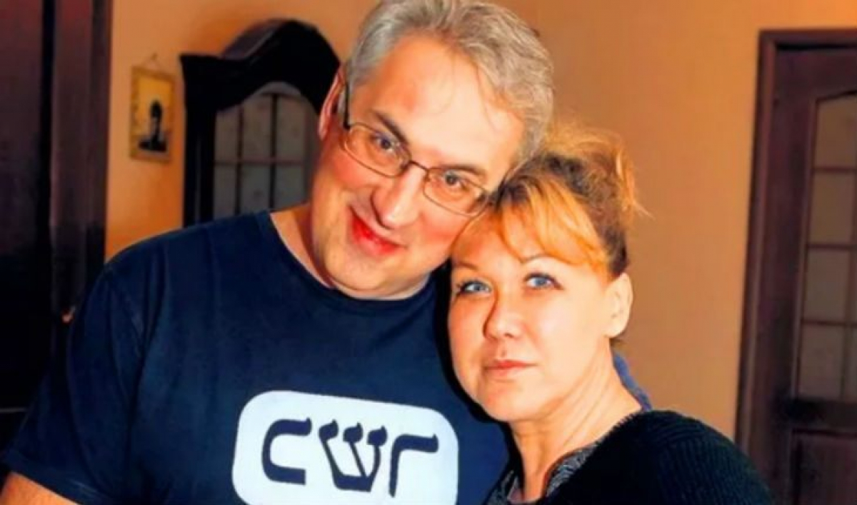 После утраты жены Андрей Норкин развлекается в Крыму с новой избранницей 