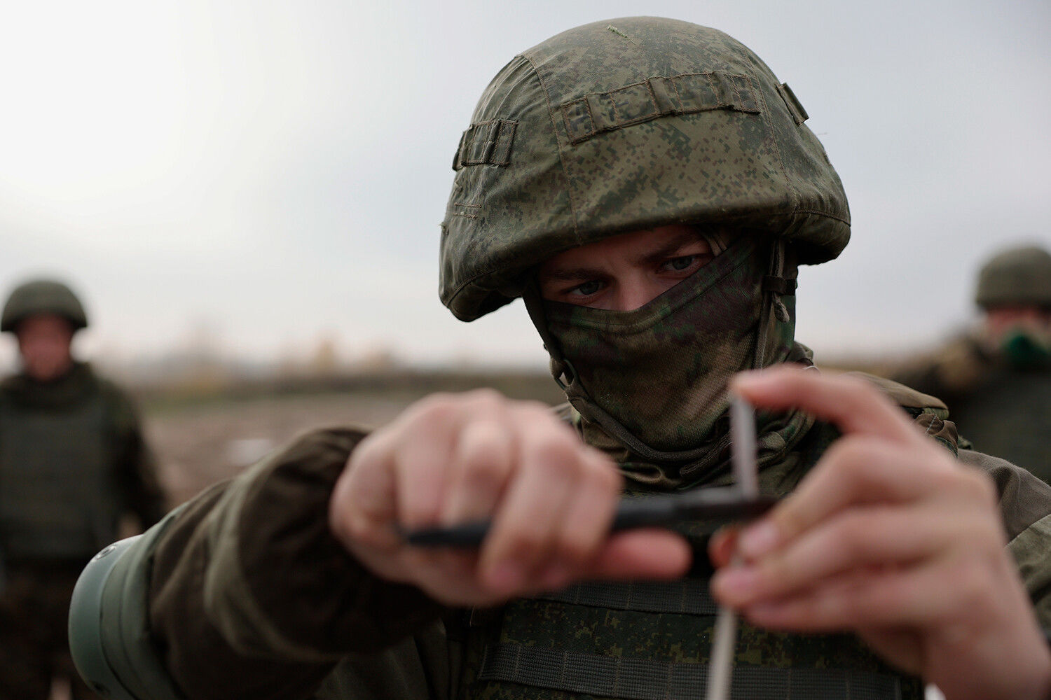 "Шойгу, твои военные воруют! Нагадили в доме!" – жители Белгородчины начинают бунтовать