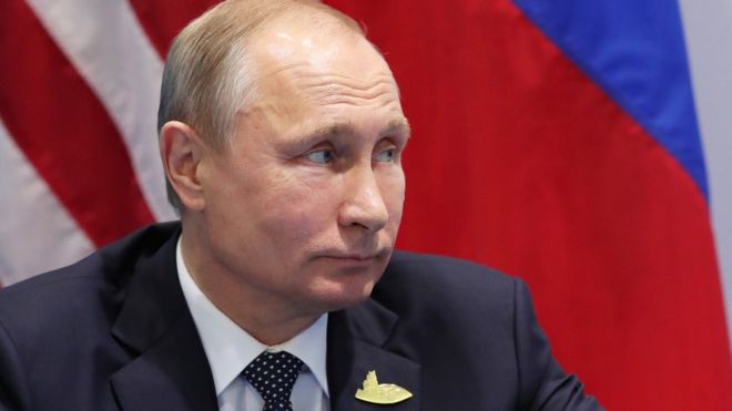 "Жалкое сборище, при которых страна обречена", - известный оппозиционер объяснил, кто помогает Путину доводить Россию "до ручки"
