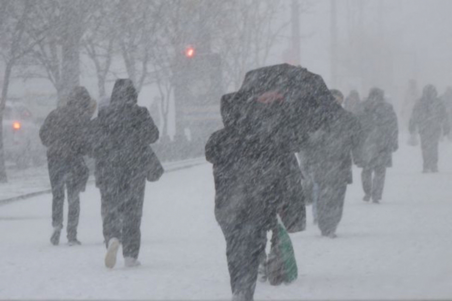 Закружат метели, усилится ветер: синоптик рассказала о погоде в Украине на Старый Новый год