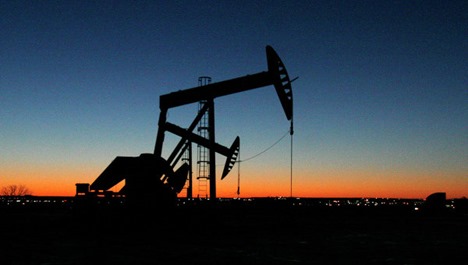 Стоимость нефти марки Brent опустилась ниже 55 долларов за баррель