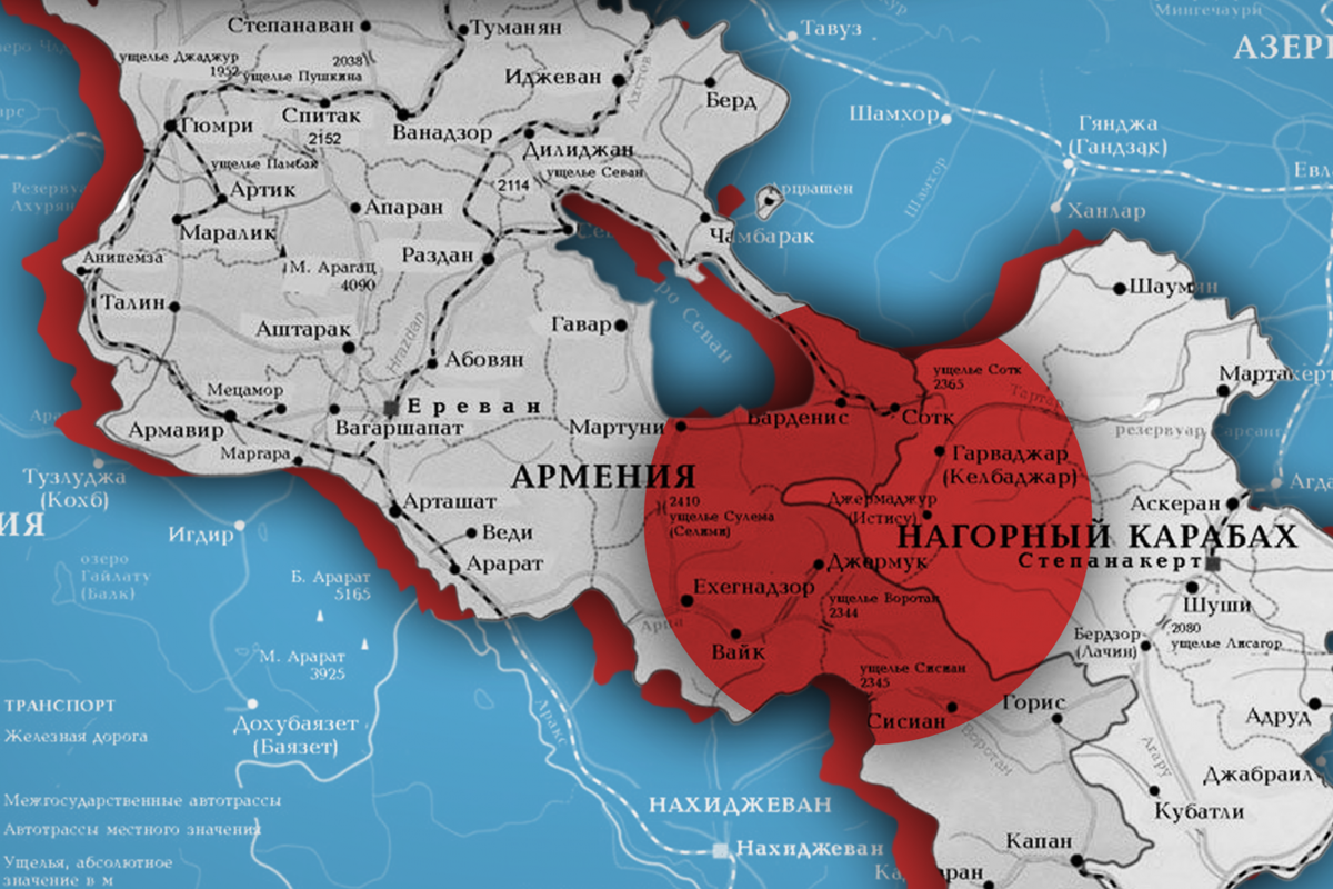 ​Азербайджан "отрезает" Армении последний наземный коридор для переброски вооружений - конец НКР близок