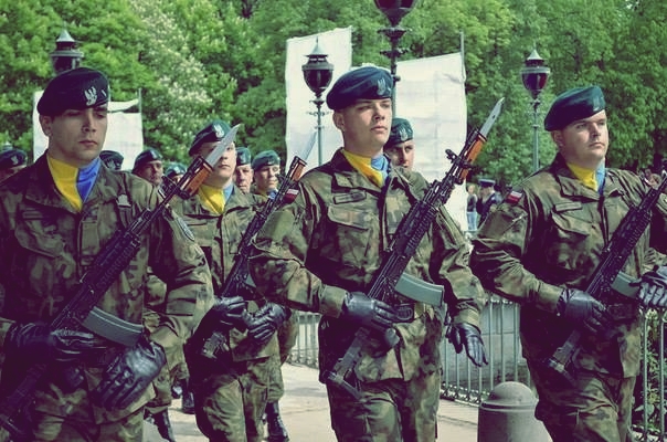 Украина, Польша и Литва объединяют военную силу - подписано соглашение об общей военной бригаде