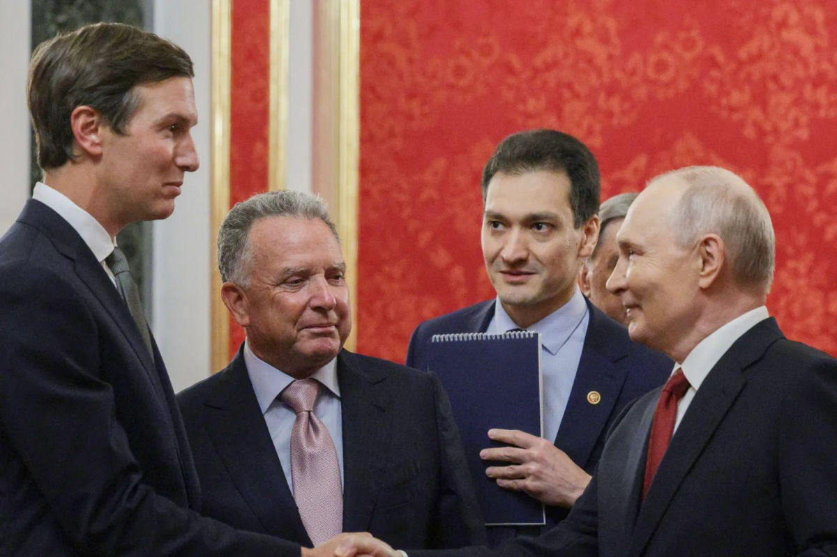Трамп отправил в Москву к Путину эксперта по санкциям: Axios раскрыл важную деталь переговоров