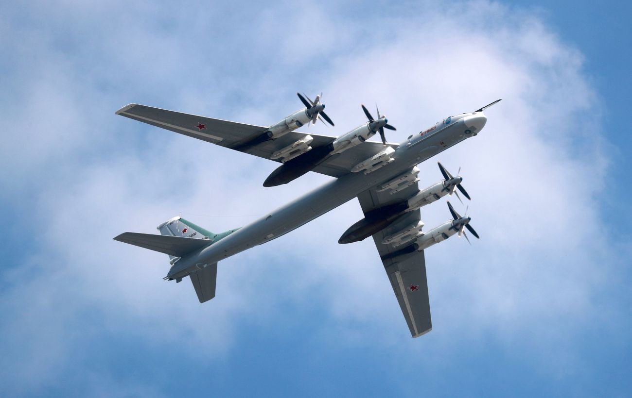 Пока Скабеева требует новых ударов по Украине, оккупанты РФ вывозят самолеты с аэродрома Энгельс