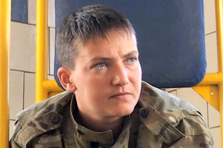 Надежда Савченко: "ополченцы" продали меня за российское оружие