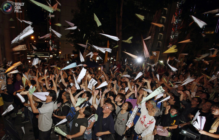 В Гонконге произошли новые столкновения демонстрантов с полицией