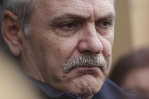 В Румынию упекли за решетку спикера парламента из-за "мертвых душ" 
