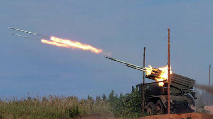 Донецк под "Градом": боевики обстреляли пригороды столицы Донбасса