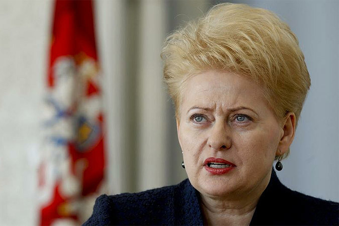 Президент Литвы отказалась ехать в Москву на празднование 70-летия Победы в ВОВ