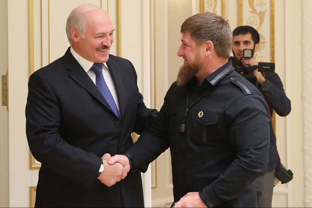 ​"Перед самой капитуляцией", – Пионтковский прогнозирует ликвидацию Лукашенко и Кадырова