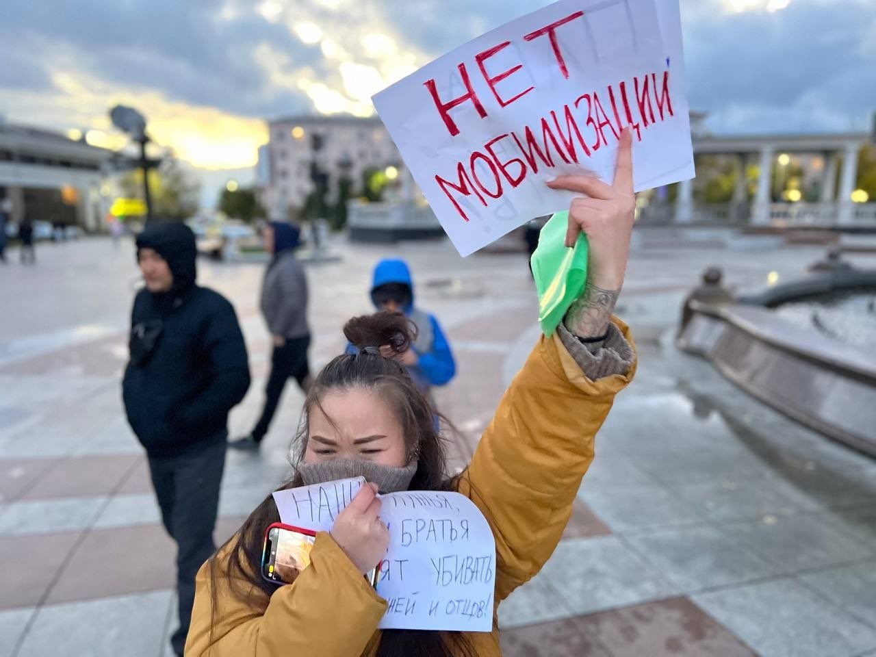 "Я не собираюсь умирать за Путина", - в России начались протесты против мобилизации 