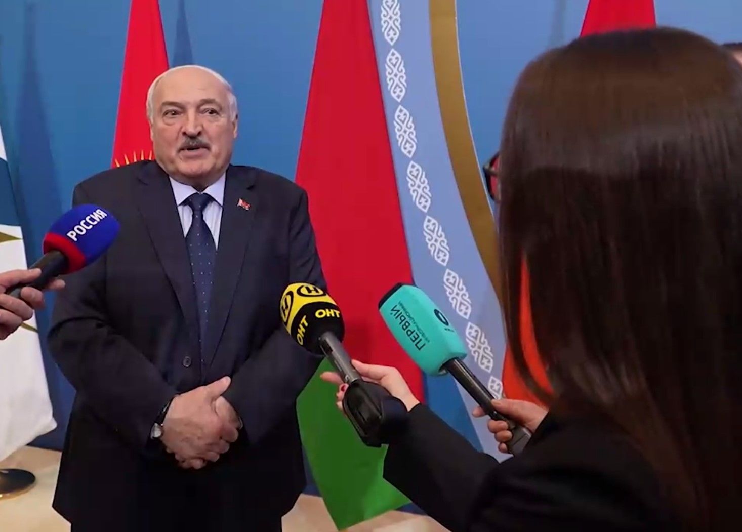 Лукашенко признался, что ему сказал Макрон в недавнем разговоре об Украине