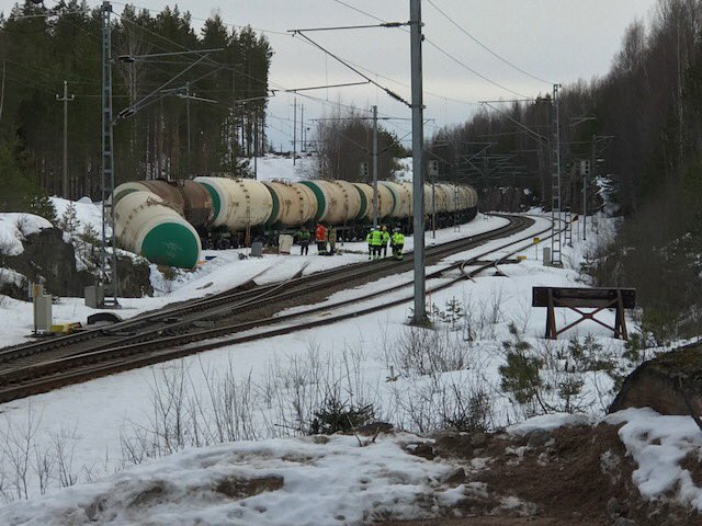 ЧП в Финляндии: разлились тысячи литров опасных ядов из России - опубликованы кадры аварии
