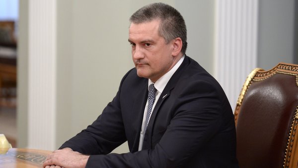 Аксенов пригрозил крымским чиновникам публичной расправой