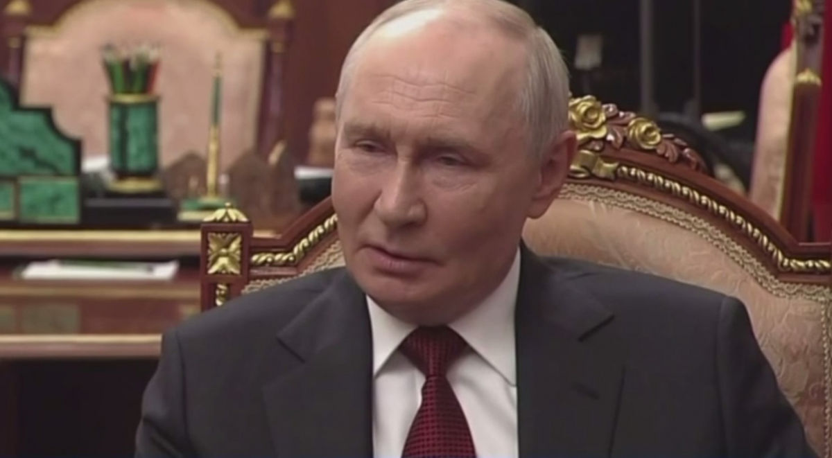 Путин заявил о поступлении от Украины "экзотических" предложений о мире