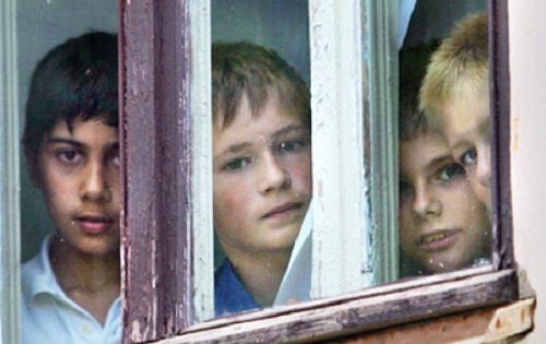 Омбудсмен Лутковская: луганских сирот вернули в Украину