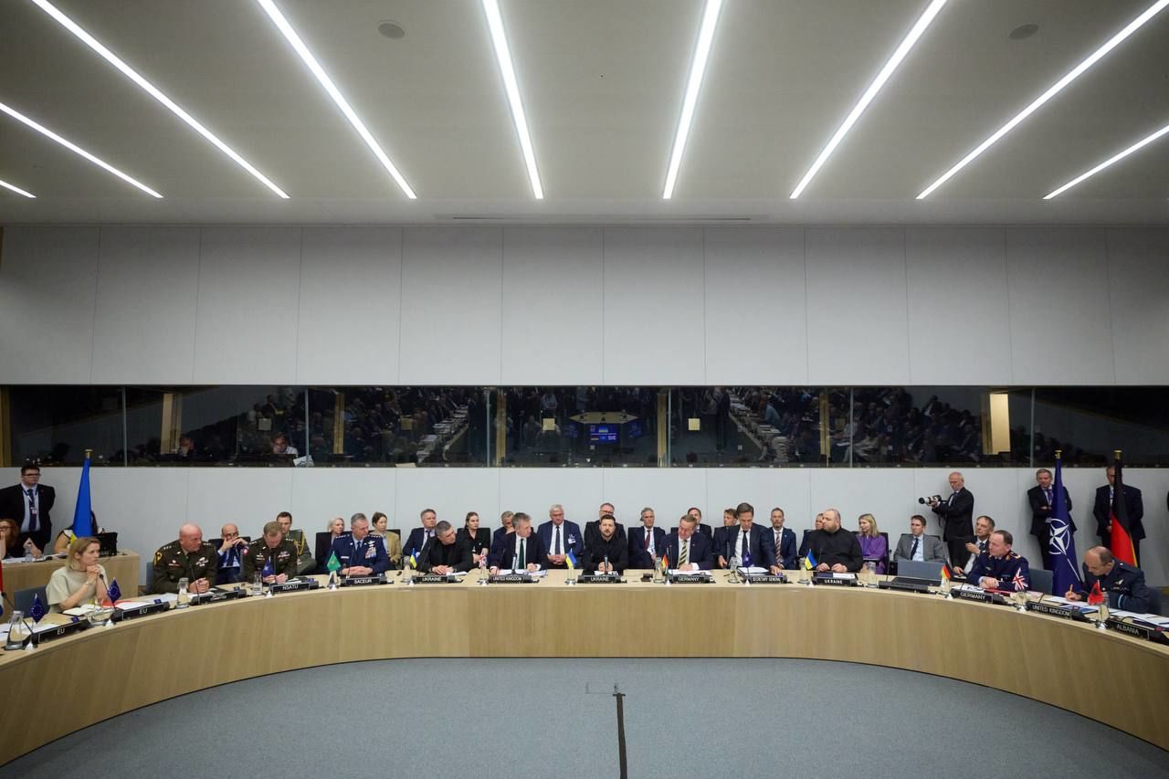 Зеленский рассказал, кто поможет Украине остановить Путина