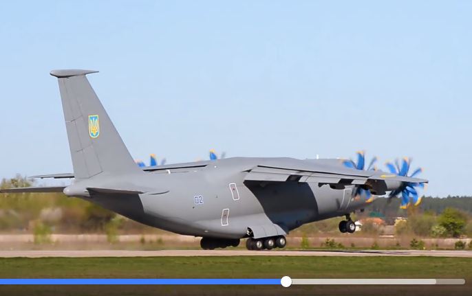 Украинский Ан-77 "взорвал соцсети": видео взлета могучего транспорта поразило украинцев - кадры