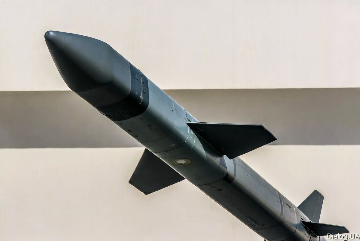 В США заканчиваются запасы стратегического оружия: Зеленский осенью просил о нем Трампа