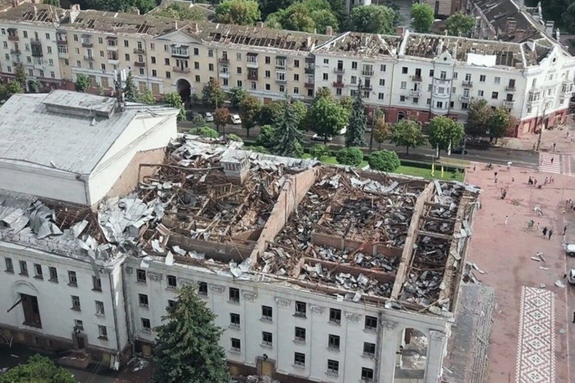 ​В Чернигове известно о 8 погибших после удара со стороны РФ – СМИ