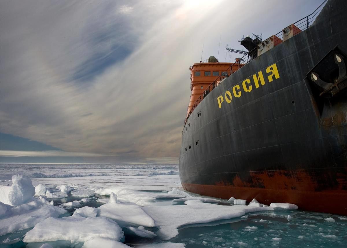 Россия стягивает в Арктику "супероружие" – в США насторожены происходящим