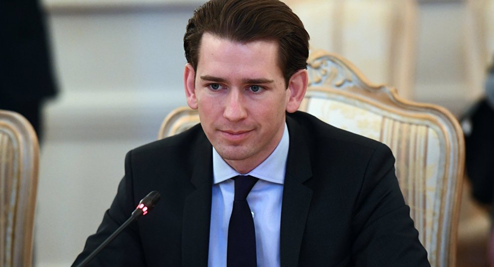 Зеленский провел "дружеский" разговор с канцлером Австрии 