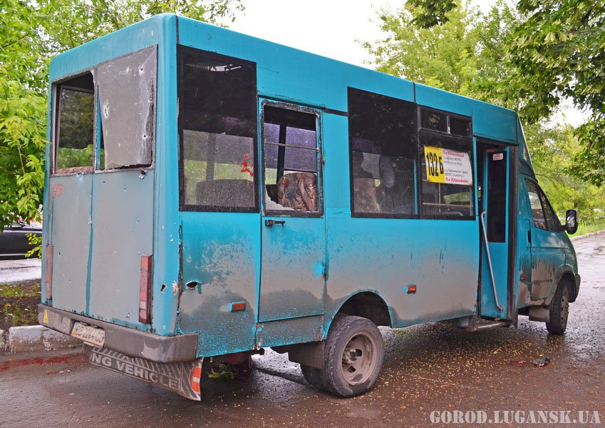 Как выглядят улицы и транспорт Луганска после вооруженных противостояний