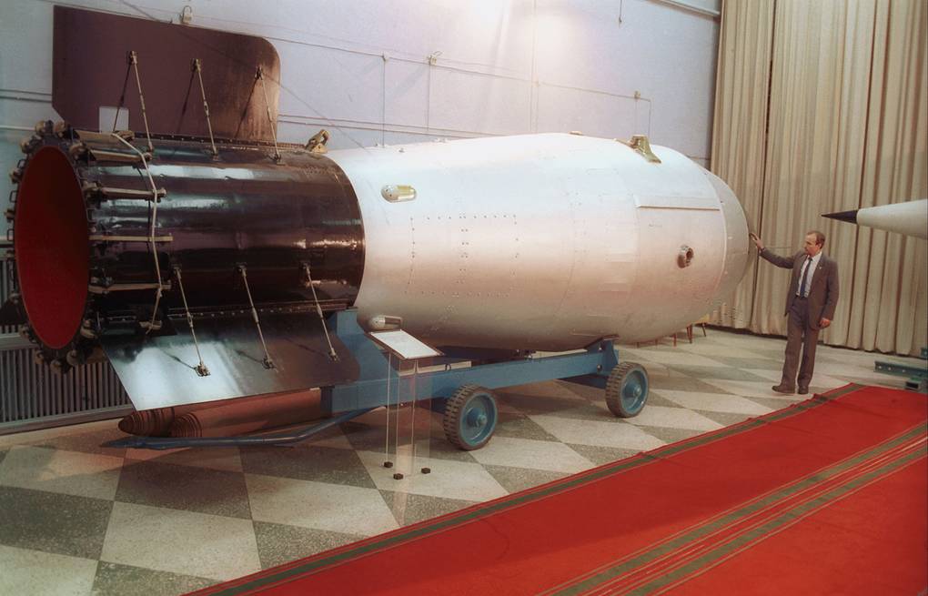 Сын Хрущева рассказал про подрыв термоядерной "Царь-бомбы": в СССР этого не знал никто