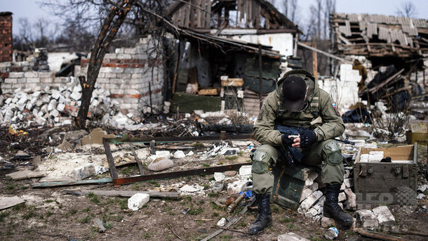 На оккупированной территории Донбасса прогремел мощный взрыв - террористы лишились склада с боеприпасами: в Минобороны сделали заявление