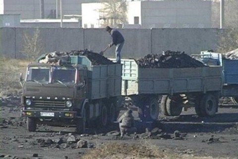 Обнародовано доказательство нелегального вывоза донбасского угля в Россию