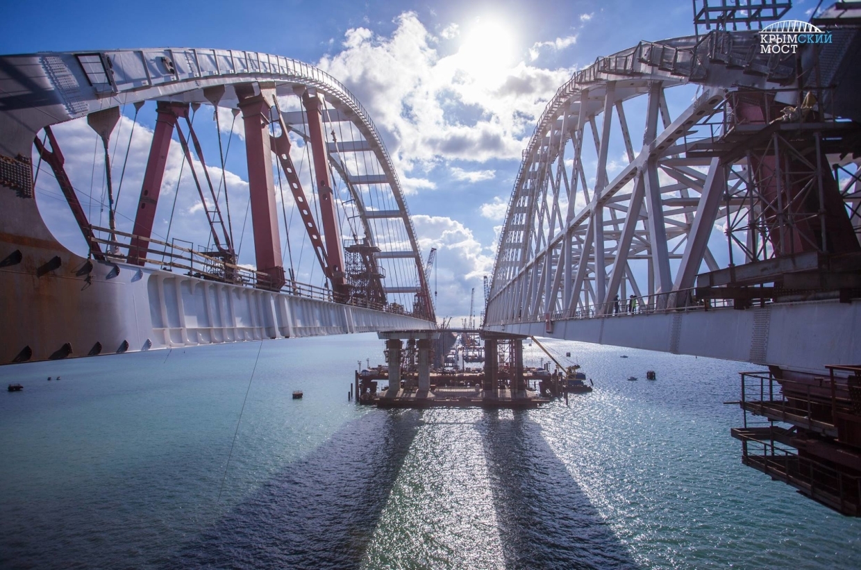 В РАН дали сокрушительный прогноз крымскому мосту: хорошо, если день простоит
