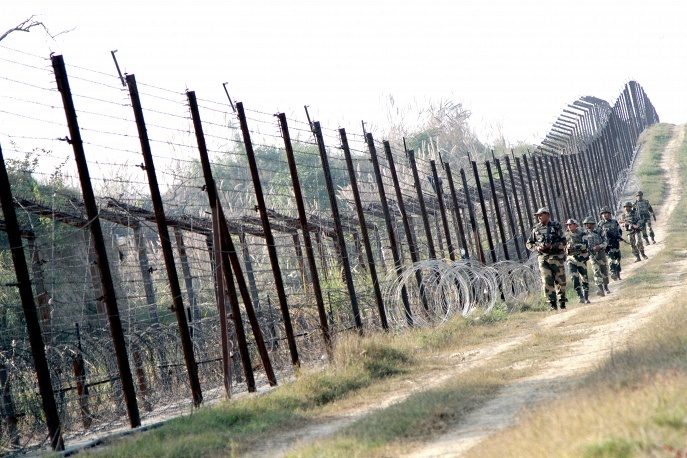 Проект "Стена": украинские пограничники сообщили о завершающем этапе строительства укреплений на границе с РФ в Харьковской области