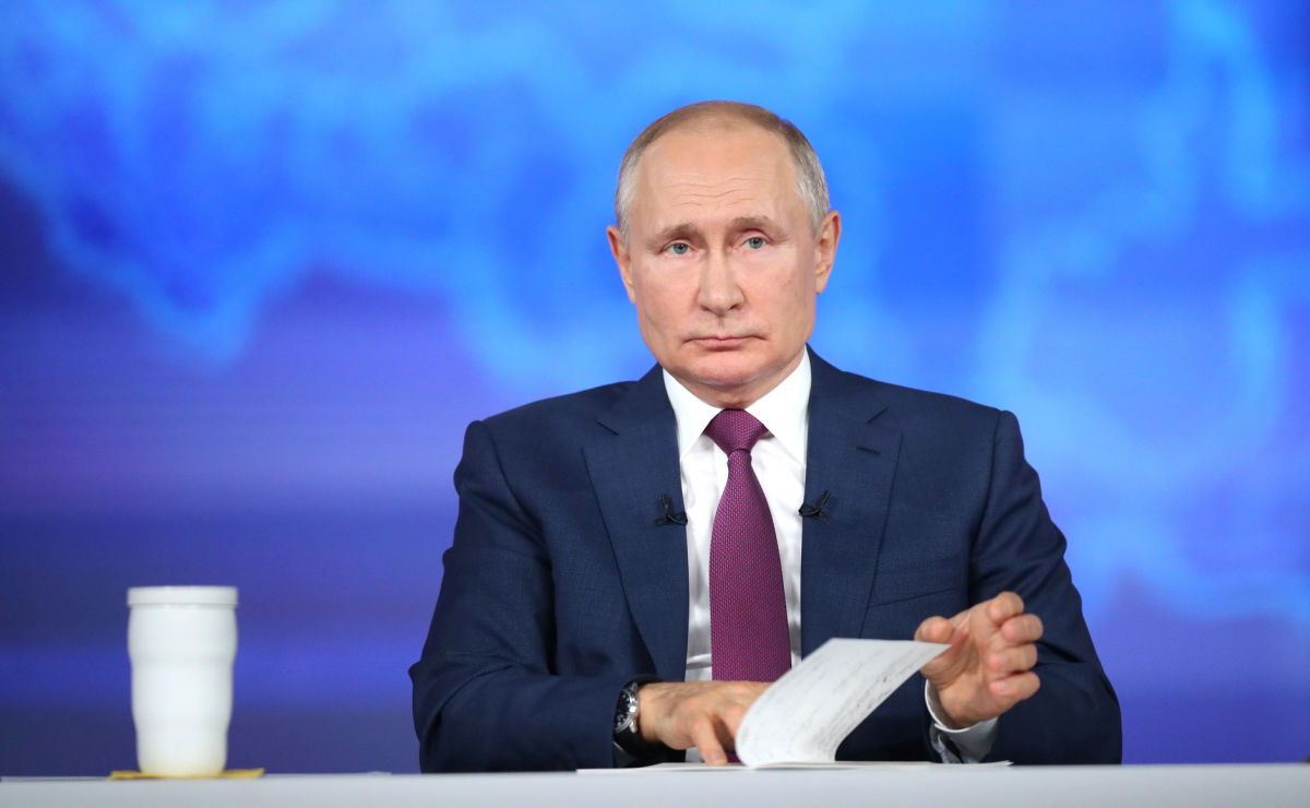 ​"Укрепить братские связи", - Путин задумал сближение с Украиной и Беларусью