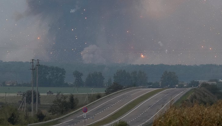 Мощнейшие взрывы боеприпасов возле Винницы: подробности возгорания, число жертв и причины масштабного пожара в Калиновке