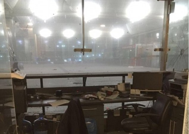 Атаку на стамбульский аэропорт устроили террористы-смертники – министр юстиции Турции