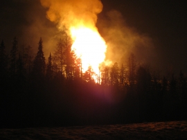 В Ханты-Манскийском автономном округе взорвался и горел газопровод