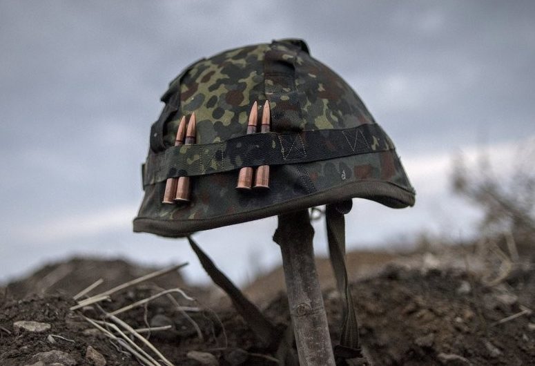 Война продолжается: Украина потеряла на Донбассе одного военного, четверо бойцов АТО ранены - подробности