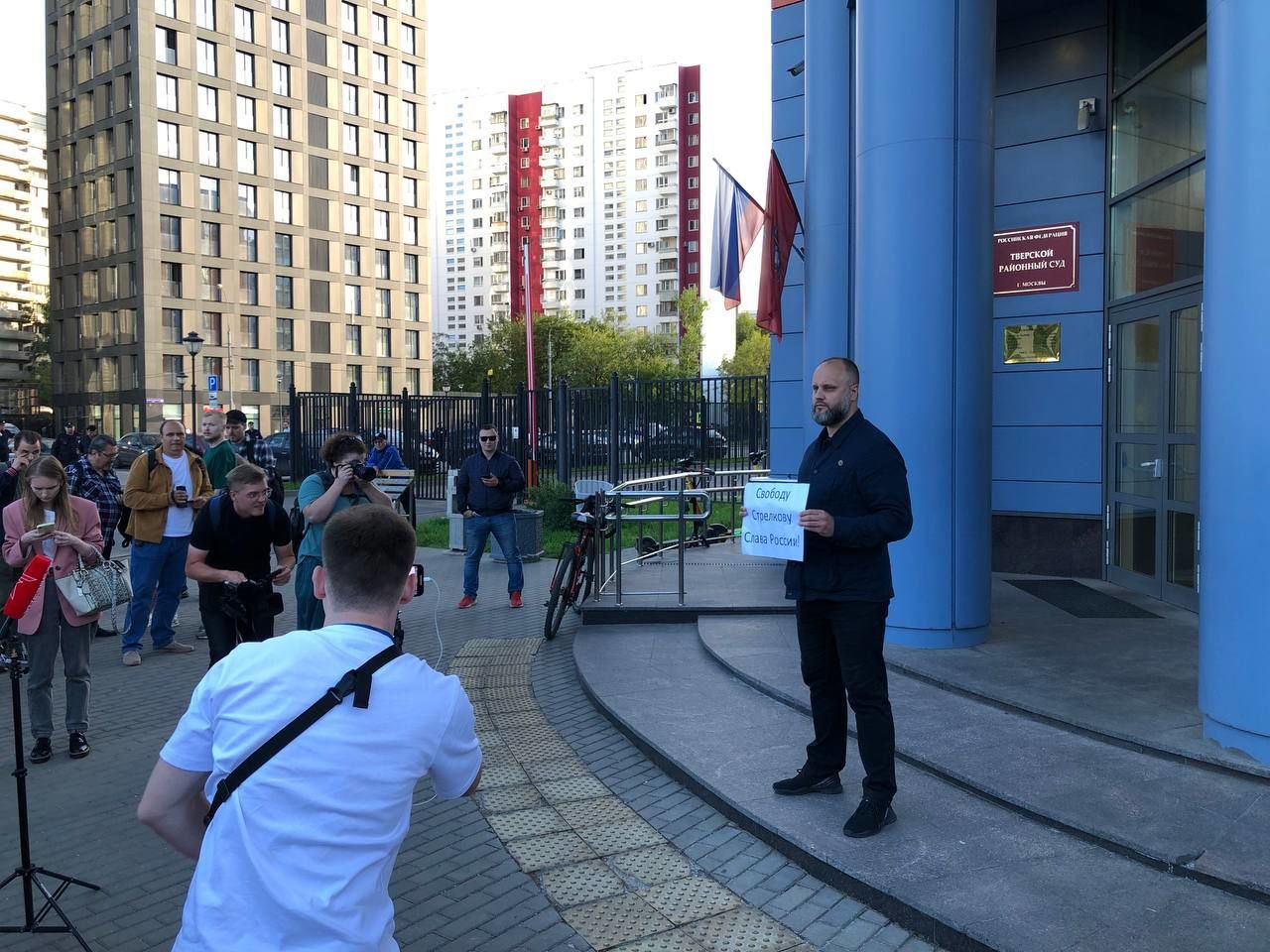 Губарев пытался устроить бунт в Москве в поддержку Стрелкова - власть РФ быстро "завинтила" предателя