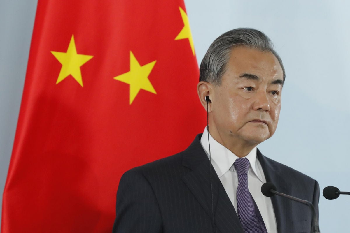​Китай презентовал свой "мирный план", состоящий из 12 пунктов, призывающих соблюдать суверенитет