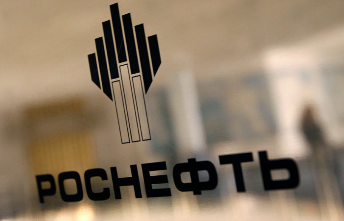 "Роснефть" продает часть акций китайцам: Сечин подтвердил сделку
