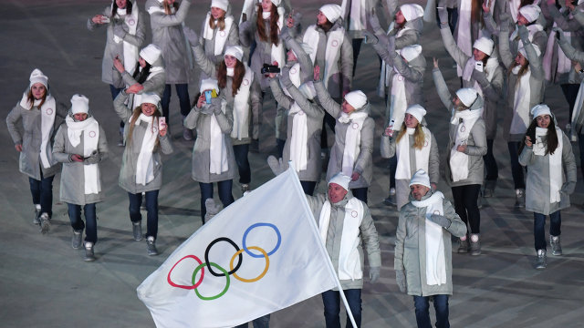 Флаг России на церемонии закрытия Олимпиады в Пхенчхане: источники сообщили, почему МОК изменил позицию по "бану" ОАР - подробности
