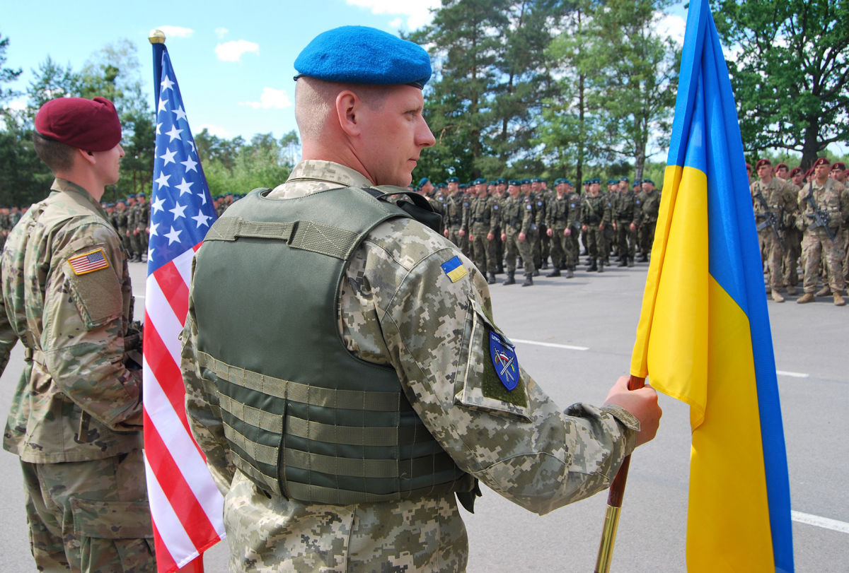 Уперше військові України та США відпрацюють тактичну стрілянину у складі багатонаціонального батальйону 