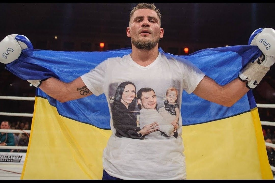 ​Бой Беринчик - Чаниев: украинец защитил пояс WBO International в “бескомпромиссной рубке” с россиянином