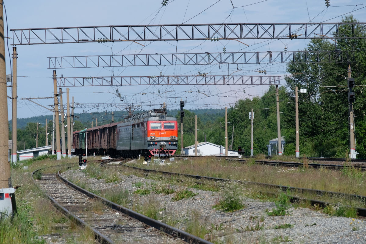 Крупнейший перевозчик России съезжает под откос: кризис грузоперевозок вызвал волну увольнений