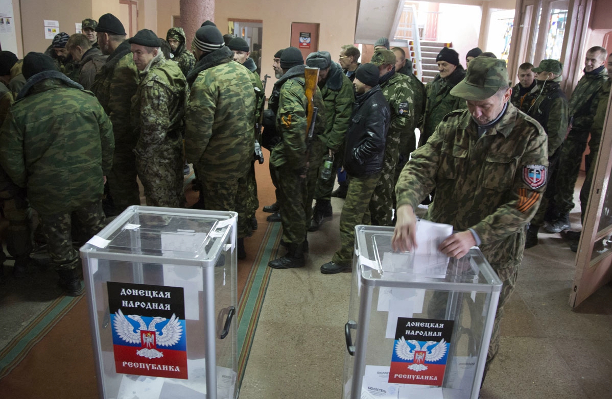 "Мертвые души", зэки и "слепая" "милиция", - известно, как Москва обеспечит Пушилину победу на "выборах"
