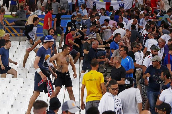 Официально: суд Марселя огласил приговор Ерунову, Горбачеву и Морозову. Фанаты из РФ будут отбывать сроки во Франции