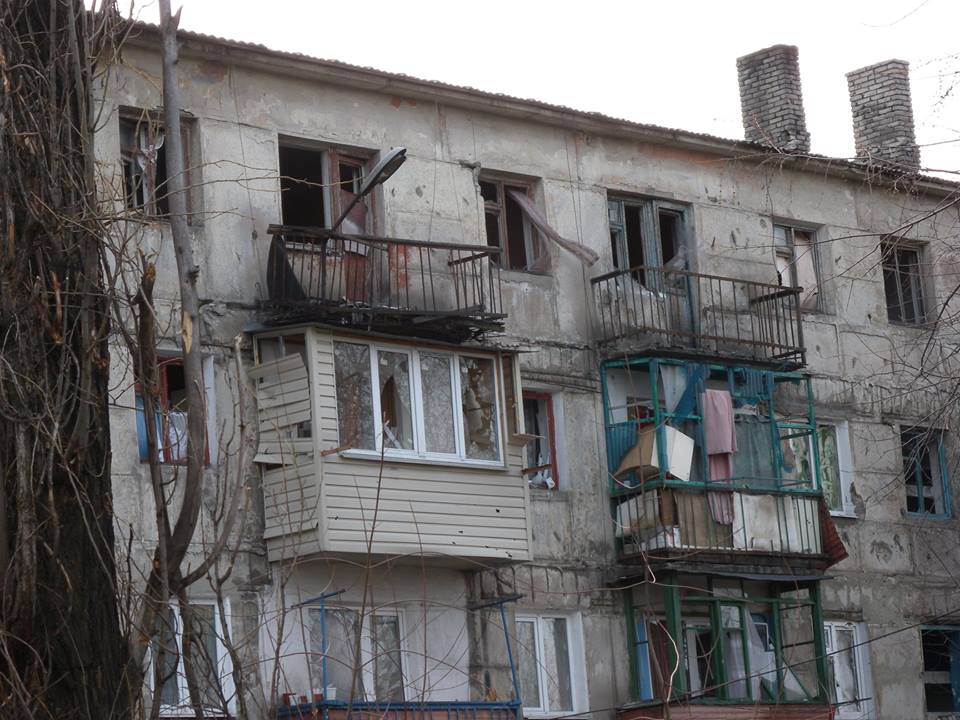 Что осталось от Новотошковки после ночного обстрела ДНРовцами