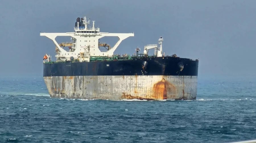 Кремль отправил подлодку сопровождать танкер, который преследует Береговая охрана США, – Fox News