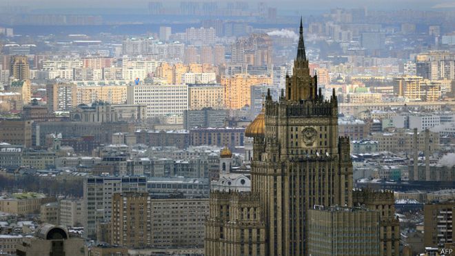 Москва будет разбираться с НАТО из-за сокращения численности делегации